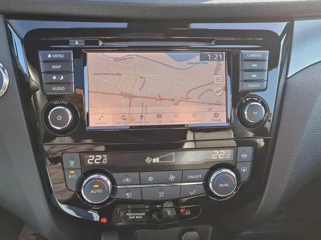 Nissan Qashqai 1.7 Turbodiesel +ACC+360°+SHZ+NAVI+LED+ 03/2019-photo-20