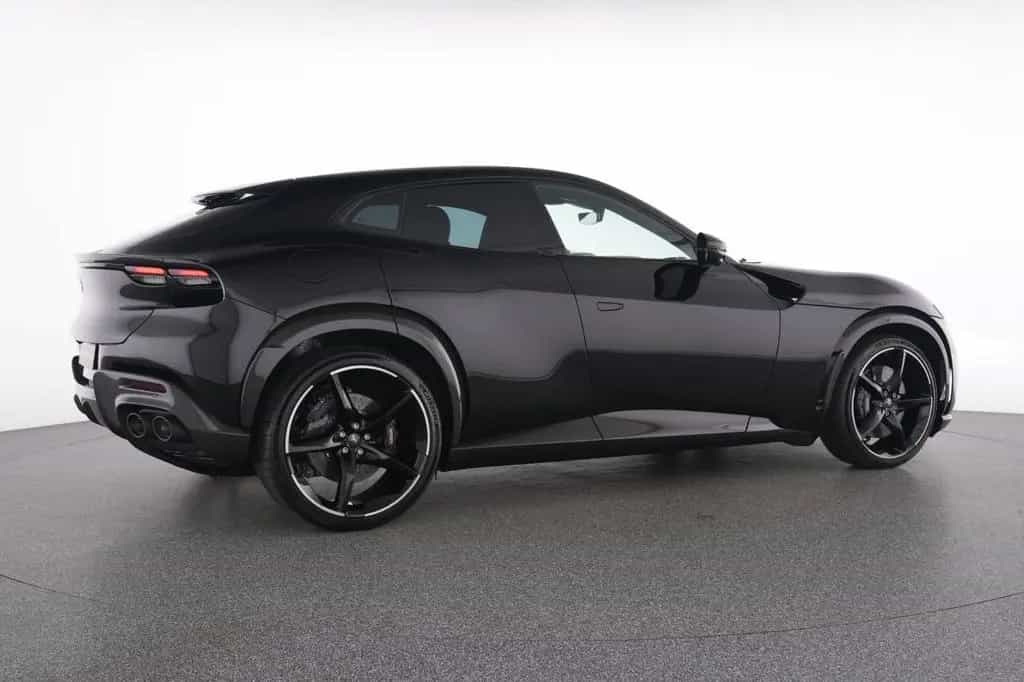 Ferrari Purosangue Full Carbon 03/2024-photo-11
