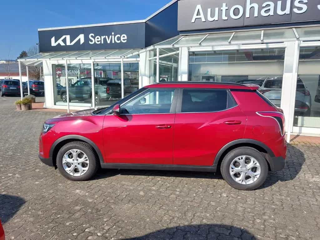 KGM Tivoli 1.5 T-GDI 2WD Automatik Bliss Red 03/2025-photo-2