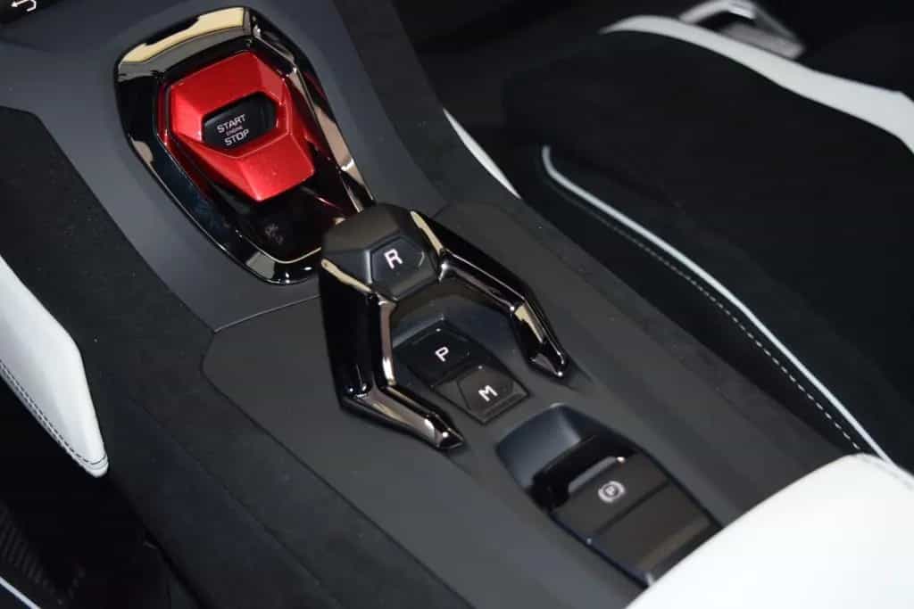 Lamborghini Huracán STO FullCarbonPack Lifting Camera 10/2022-photo-10