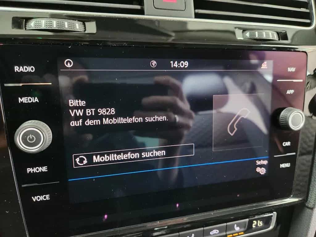 Volkswagen Golf IQ.DRIVE DSG ACC NAV SHZ KAM PDC M&S CarPl. 05/2019-photo-21