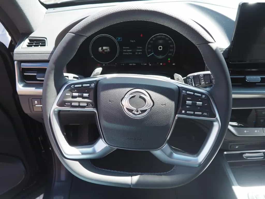 KGM Rexton 2.2 Diesel Lux 4WD Automatik 7 Sitzer!!! 09/2025-photo-10