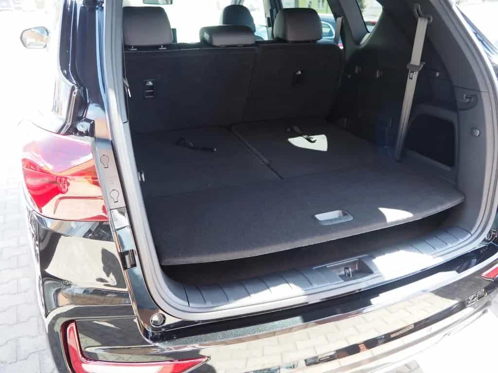 KGM Rexton 2.2 Diesel Lux 4WD Automatik 7 Sitzer!!! 09/2025-photo-18