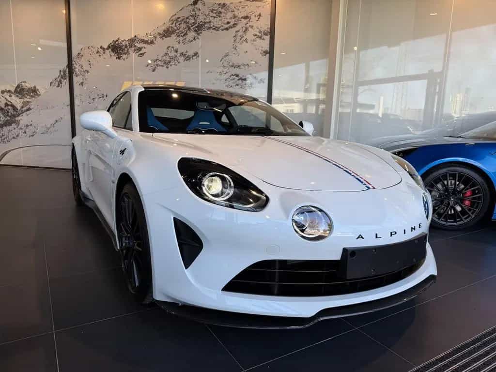 Alpine A110 GTS Aero-Paket+Carbondach+Akrapovic Abgasan null-photo-1