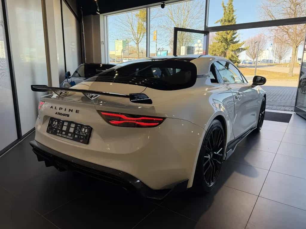 Alpine A110 GTS Aero-Paket+Carbondach+Akrapovic Abgasan null-photo-2