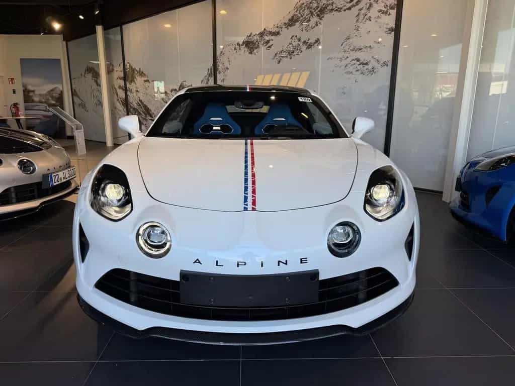 Alpine A110 GTS Aero-Paket+Carbondach+Akrapovic Abgasan null-photo-3