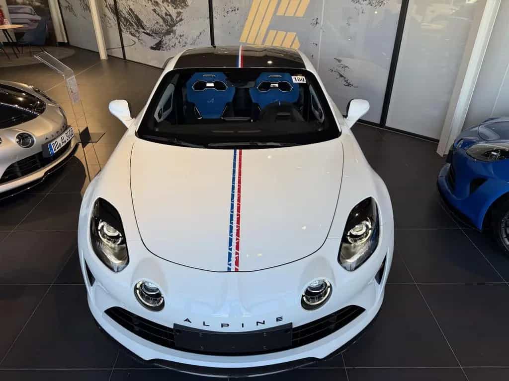 Alpine A110 GTS Aero-Paket+Carbondach+Akrapovic Abgasan null-photo-4