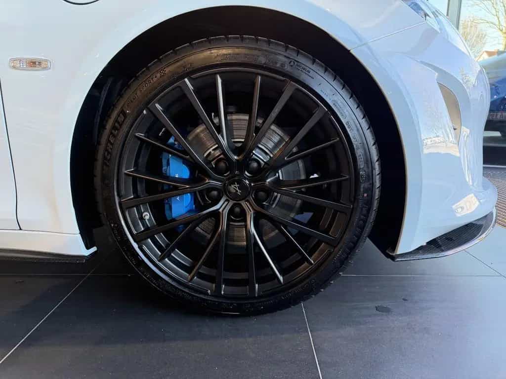 Alpine A110 GTS Aero-Paket+Carbondach+Akrapovic Abgasan null-photo-45