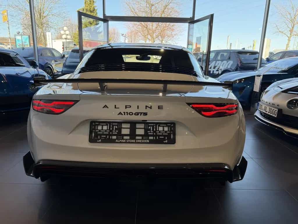Alpine A110 GTS Aero-Paket+Carbondach+Akrapovic Abgasan null-photo-6