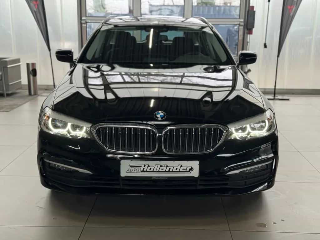 BMW 5 Series 520 d Touring "Business-P. Navi Connected Plus" 01/2020-photo-1