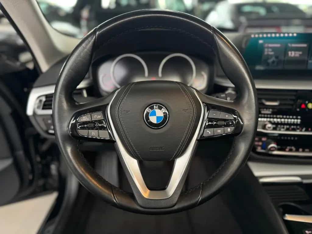 BMW 5 Series 520 d Touring "Business-P. Navi Connected Plus" 01/2020-photo-21
