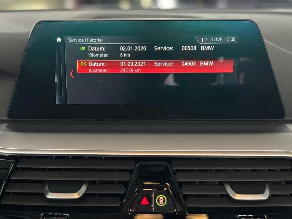 BMW 5 Series 520 d Touring "Business-P. Navi Connected Plus" 01/2020-photo-28