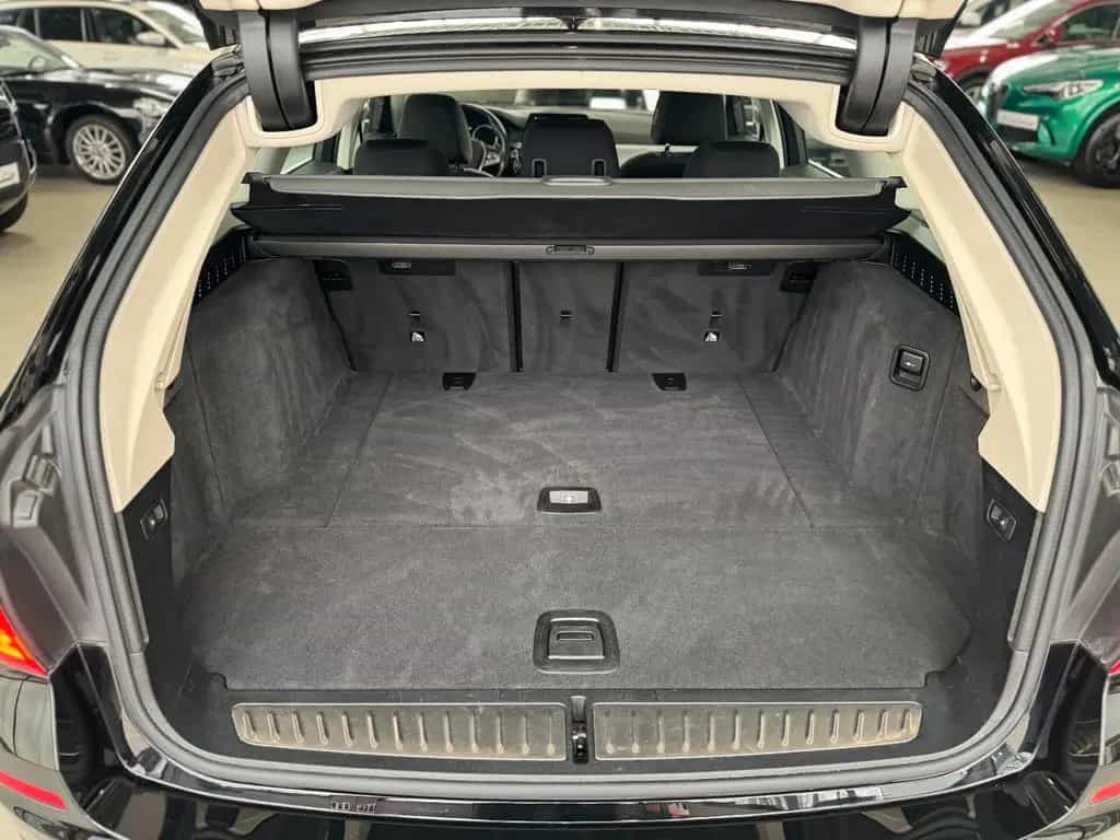 BMW 5 Series 520 d Touring "Business-P. Navi Connected Plus" 01/2020-photo-6