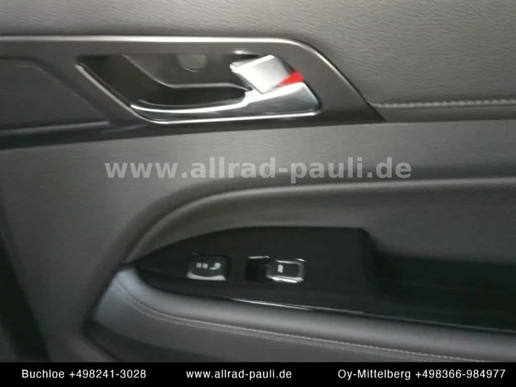 KGM Rexton 2.2 D LUX 4x4 | 360° Kamera null-photo-8