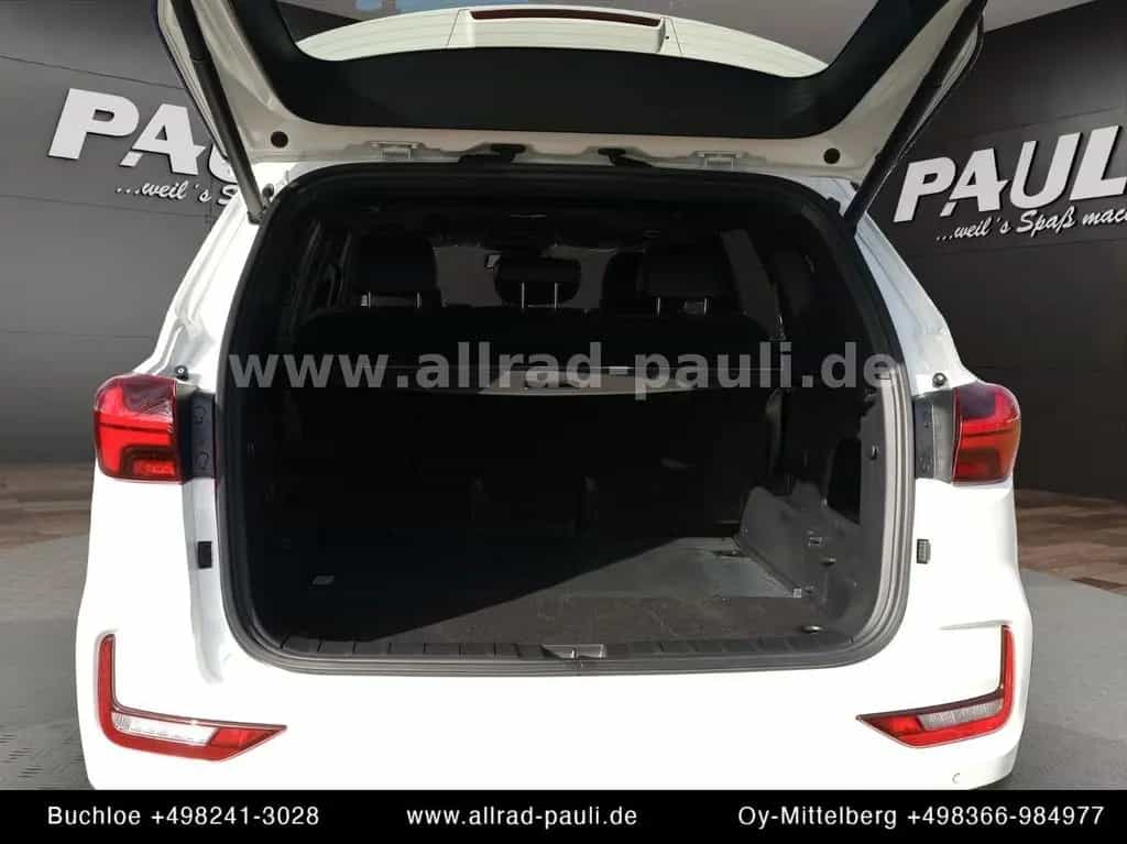 KGM Rexton 2.2 D LUX 4x4 | 360° Kamera null-photo-3