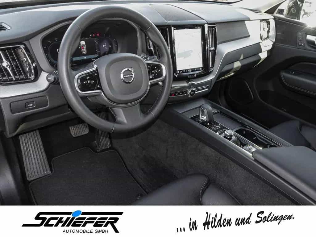 Volvo XC60 B4 D AWD Plus Bright 01/2024-photo-7