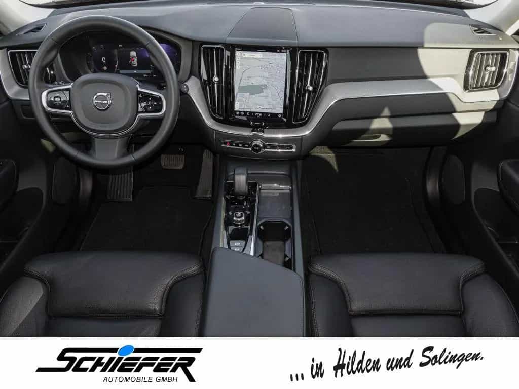 Volvo XC60 B4 D AWD Plus Bright 01/2024-photo-8