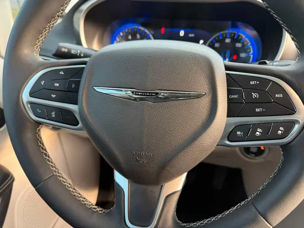 Chrysler Pacifica unfallfrei/ACC/7-Sitze/APPLE/SHZ/LHZ/TOTW/SPUR 07/2023-photo-12