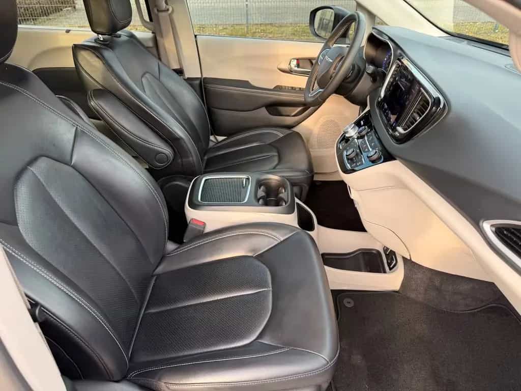 Chrysler Pacifica unfallfrei/ACC/7-Sitze/APPLE/SHZ/LHZ/TOTW/SPUR 07/2023-photo-8