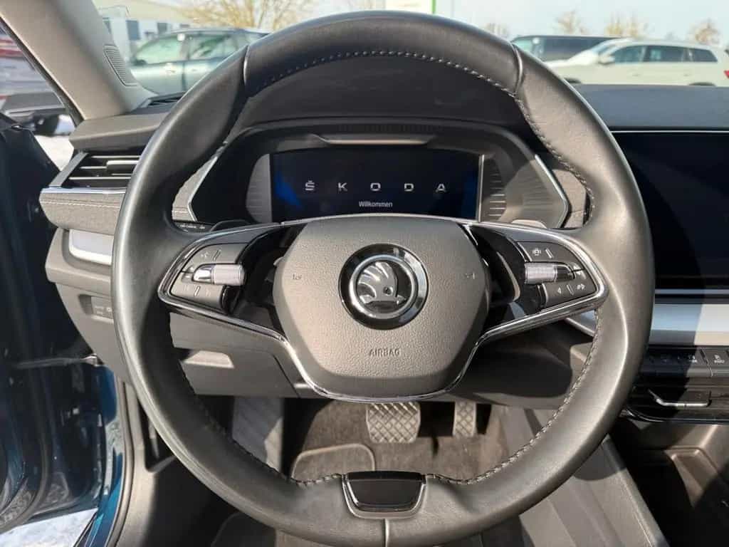 Skoda Octavia Combi Style 1.5 TSI e-TEC DSG LED 12/2021-photo-18