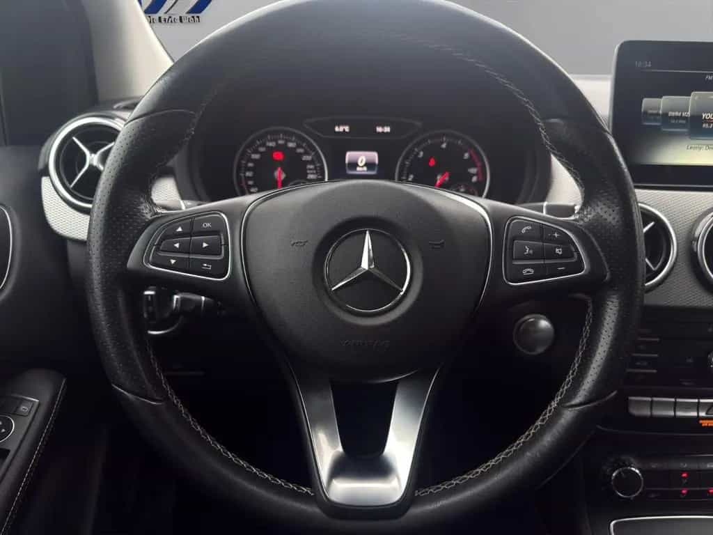 Mercedes-Benz B-Class UrbanI Autom.I8fachI Service/TÜVI Garantie 03/2017-photo-18