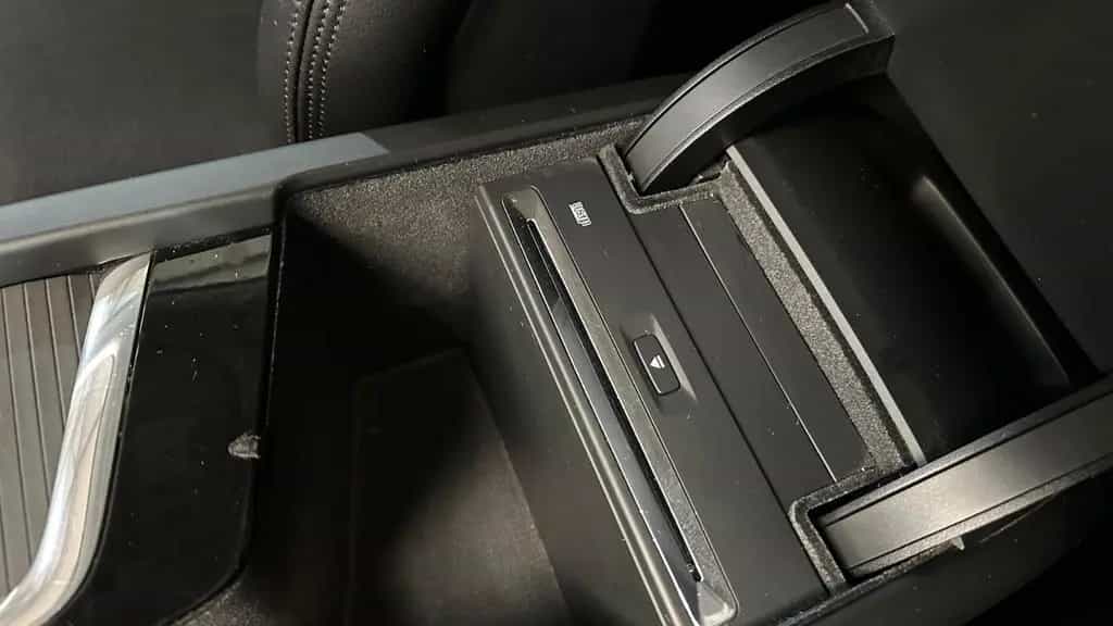 Volvo XC60 XC 60 XC60 Momentum Pro AWD LKW 09/2019-photo-17