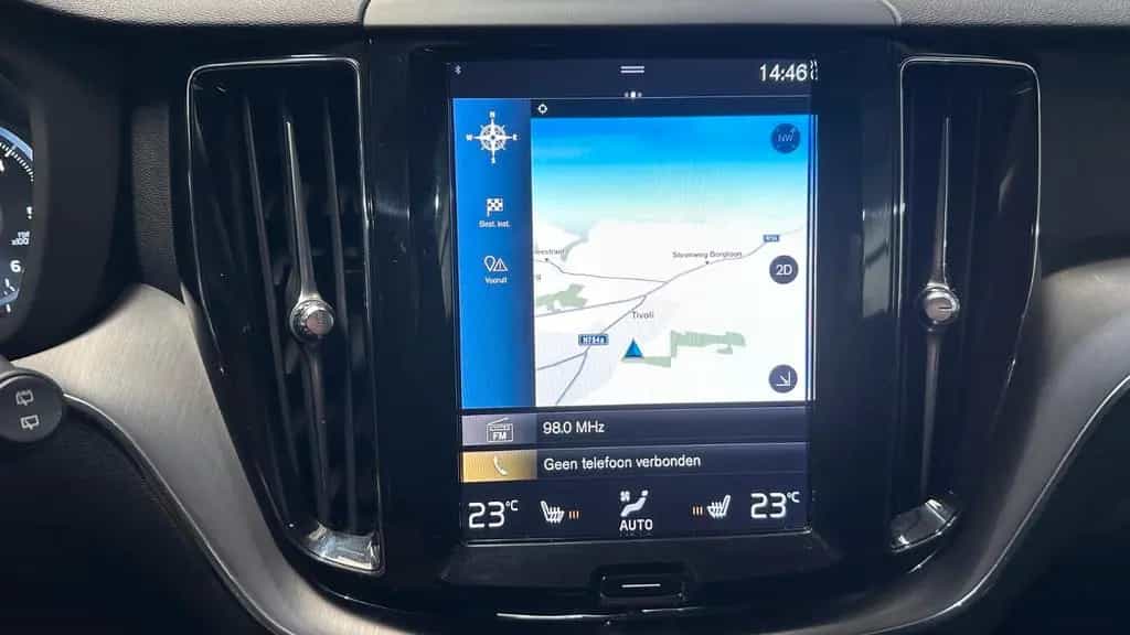 Volvo XC60 XC 60 XC60 Momentum Pro AWD LKW 09/2019-photo-9
