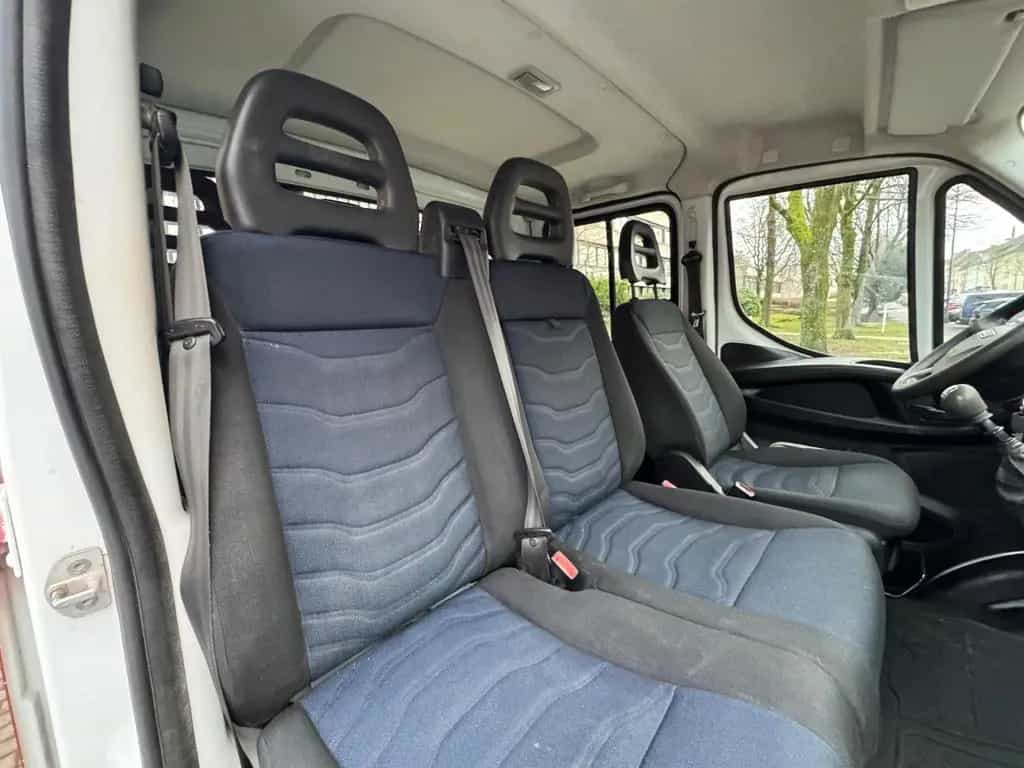 Iveco Daily Fahrgestell Doppelkabine 35 S Pritsche/99 12/2017-photo-14