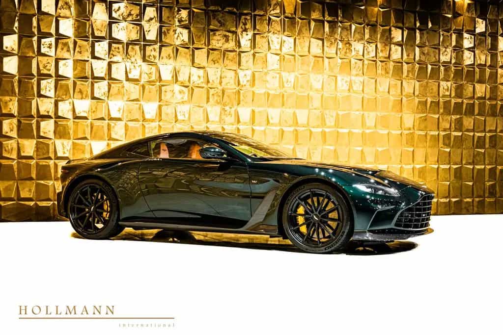 Aston Martin V12 Vantage CARBON + CERAMIC + 360 CAMERA 02/2023-photo-1