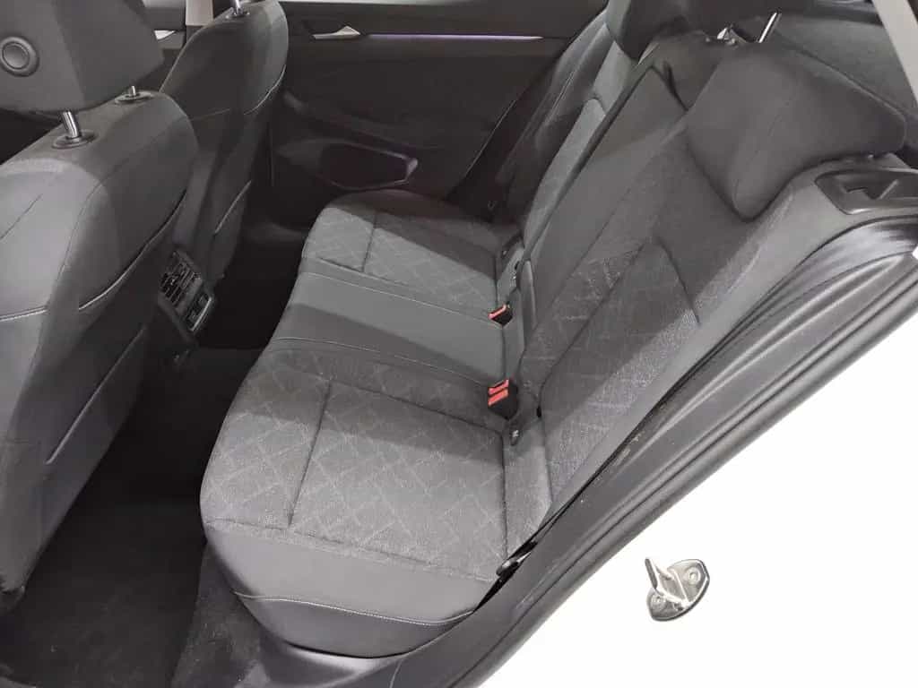 Volkswagen Golf -8 1.5 TSI Life Navi LED ACC PDC 05/2021-photo-12