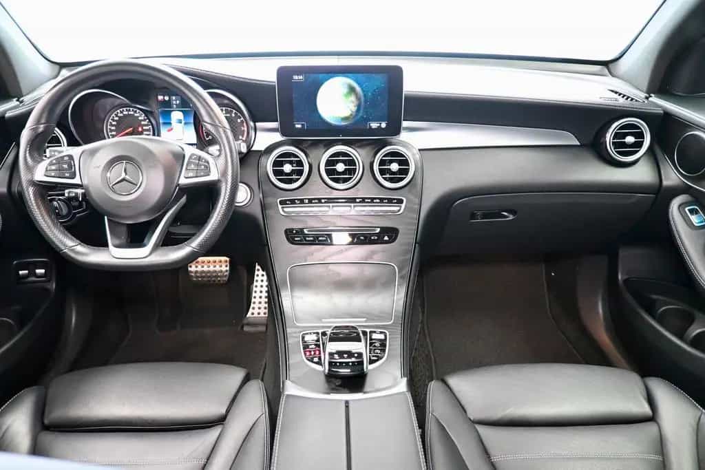 Mercedes-Benz GLC-Class 43 AMG 4Matic Night *DISTRONIC* 09/2018-photo-4
