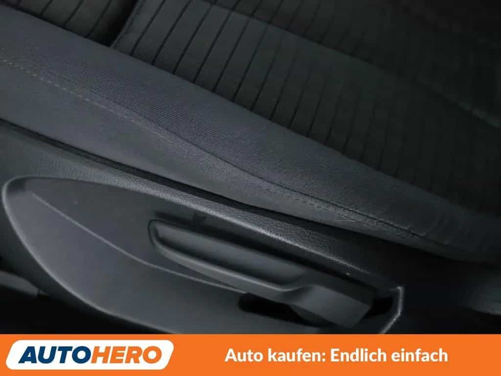 Audi A3 Limousine 1.4 TFSI ACT Ambition ultra*NAVI* 11/2015-photo-21
