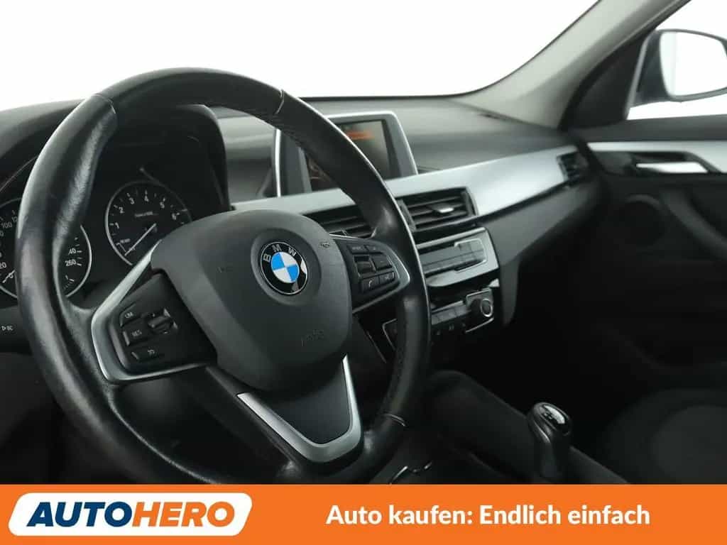 BMW X1 sDrive 18i Advantage *NAVI*TEMPO*PDC*KLIMA* 04/2016-photo-10