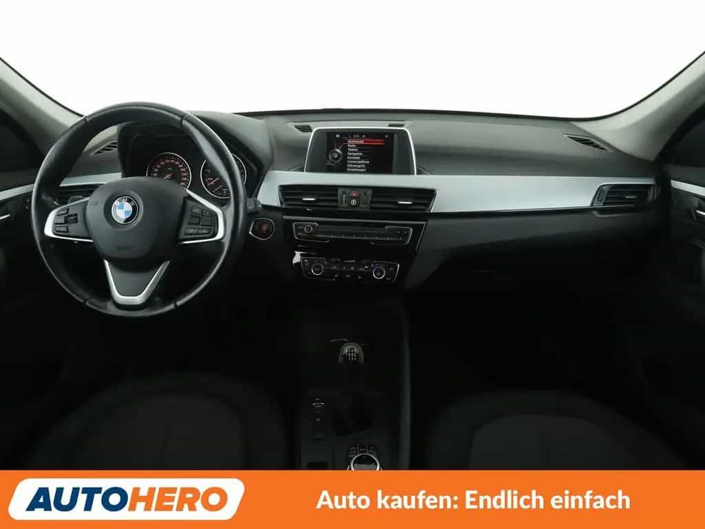 BMW X1 sDrive 18i Advantage *NAVI*TEMPO*PDC*KLIMA* 04/2016-photo-11