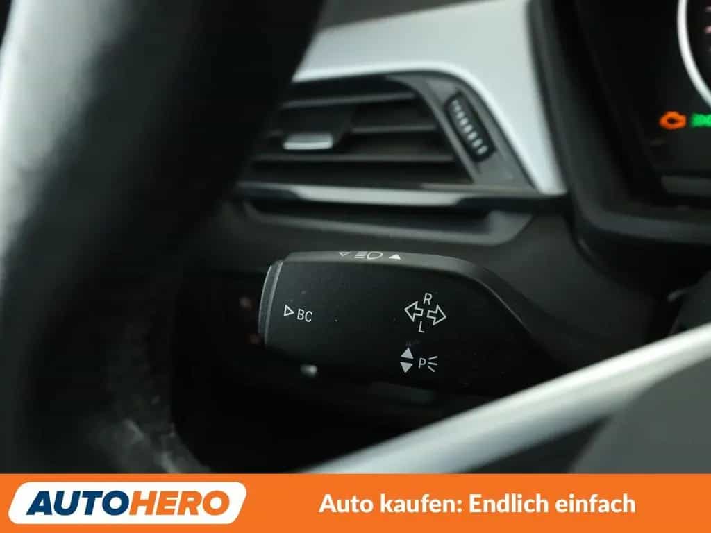 BMW X1 sDrive 18i Advantage *NAVI*TEMPO*PDC*KLIMA* 04/2016-photo-30