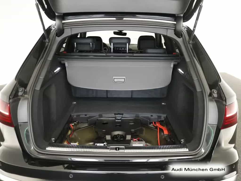 Audi A4 Avant 40 TFSI qu. S tronic 2x S line Matrix/V 07/2024-photo-23