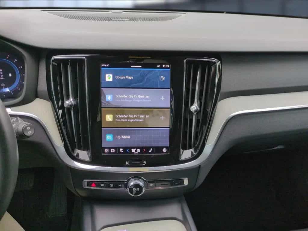 Volvo V60 Plus Dark 02/2024-photo-15