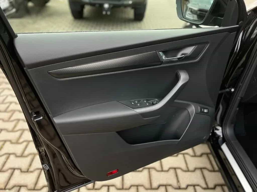 Skoda Karoq Sportline TSI SportLineDSG ACC DAB 1HD 01/2022-photo-12