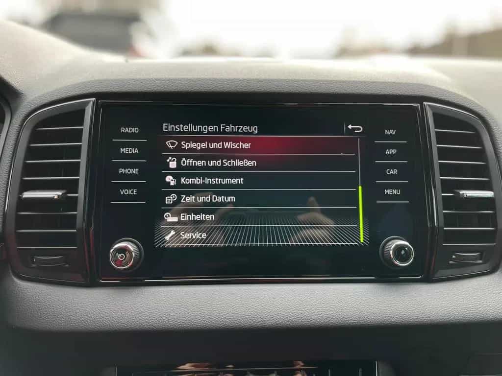 Skoda Karoq Sportline TSI SportLineDSG ACC DAB 1HD 01/2022-photo-41