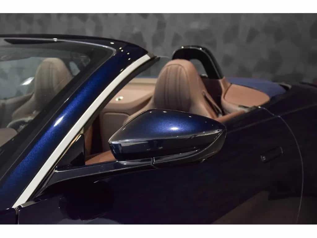 Aston Martin V8 Vantage ROADSTER - Ultramarine Black 07/2022-photo-29