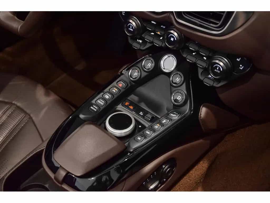 Aston Martin V8 Vantage ROADSTER - Ultramarine Black 07/2022-photo-9