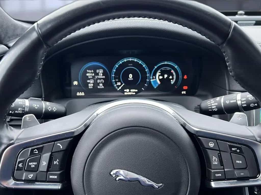 Jaguar XF 20d AWD Sportbrake Chequered Flag 06/2020-photo-12