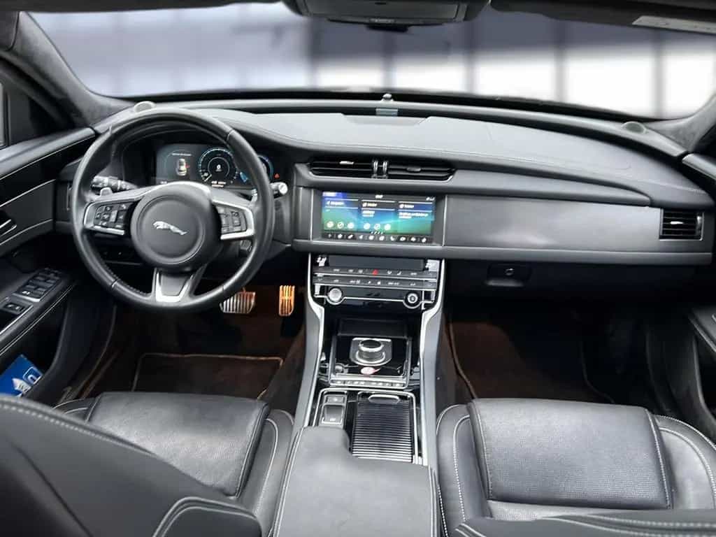 Jaguar XF 20d AWD Sportbrake Chequered Flag 06/2020-photo-17