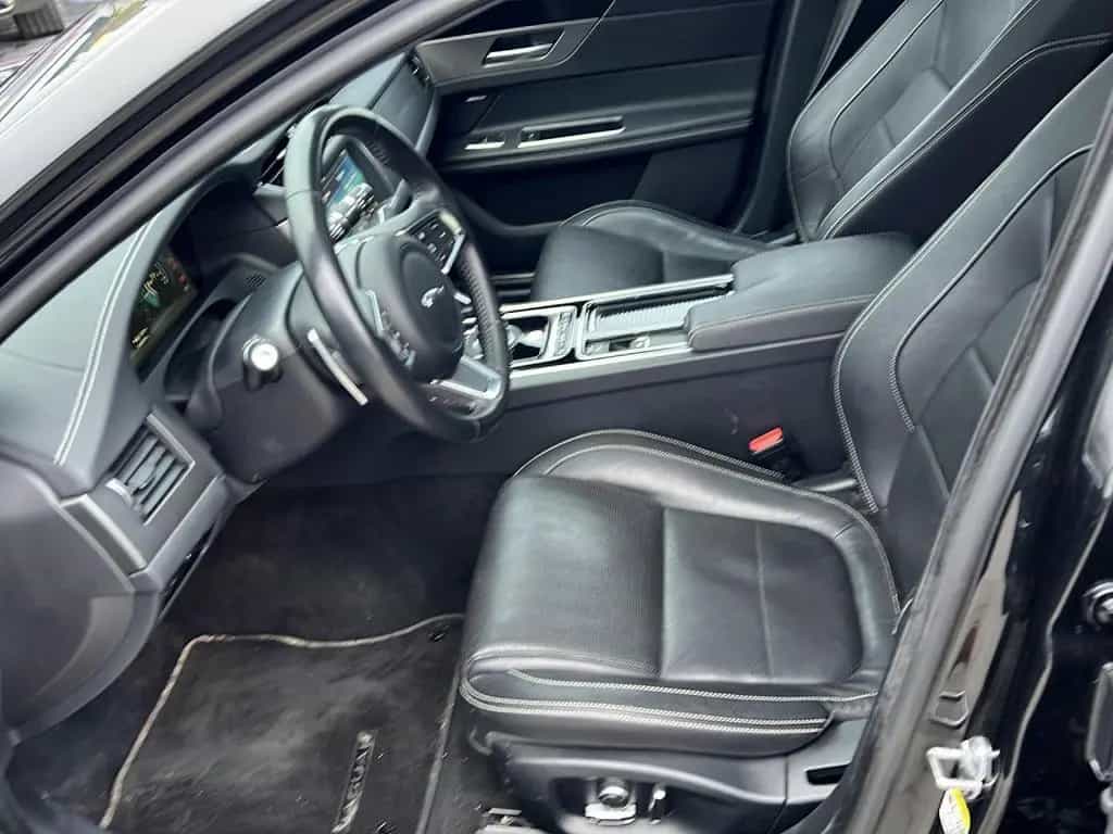 Jaguar XF 20d AWD Sportbrake Chequered Flag 06/2020-photo-9