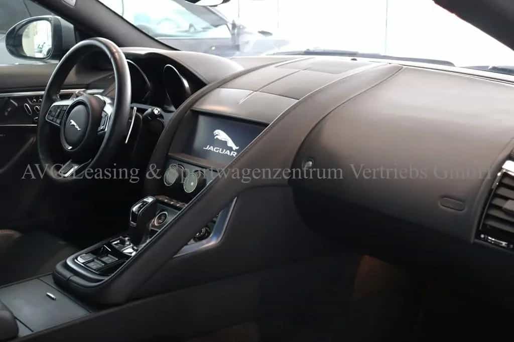 Jaguar F-Type Coupe R-Dynamic NUR16'KM/1.HD/DT/UVP105k¤ 04/2018-photo-9