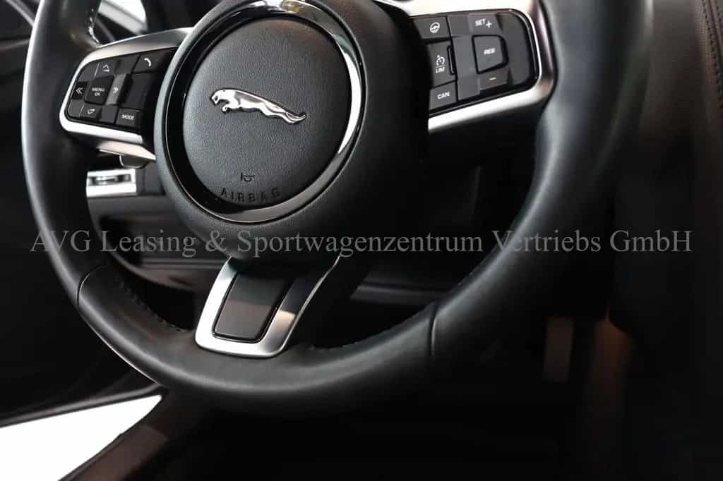 Jaguar F-Type Coupe R-Dynamic NUR16'KM/1.HD/DT/UVP105k¤ 04/2018-photo-16