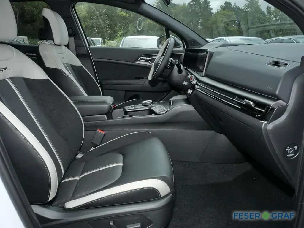 Kia Sportage 1.6T AWD DCT GT Line DRIVE SOUND PANO 12/2025-photo-3