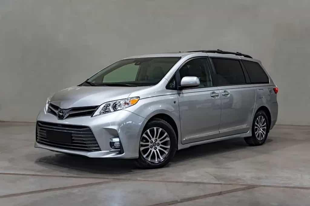 Toyota Sienna 3.5 V6 LIMITED 8 Sitze Leder RKam SpurH 08/2019-photo-1