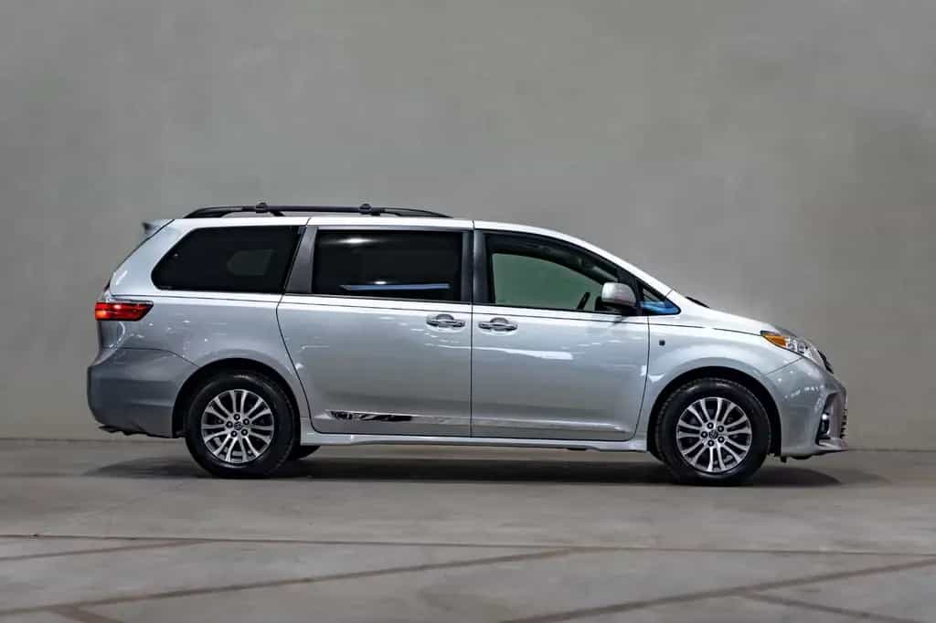 Toyota Sienna 3.5 V6 LIMITED 8 Sitze Leder RKam SpurH 08/2019-photo-7