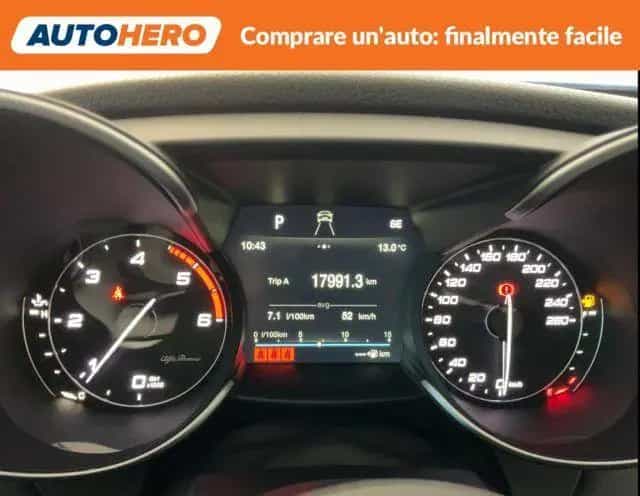 Alfa Romeo Giulia ROMEO Giulia 2.2 Turbodiesel 210 CV AT8 AWD 05/2018-photo-10